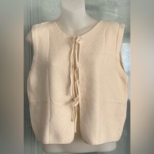 Women's Tie Knit Vest , Sleeveless Open Front Cardigan Sweater
NWOT